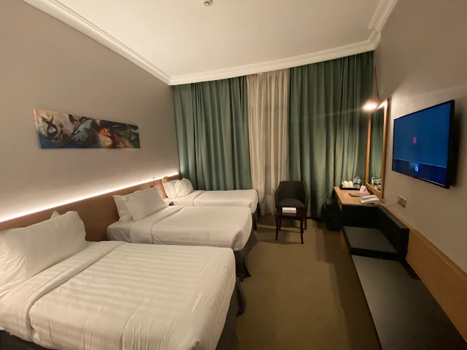 Triple Room