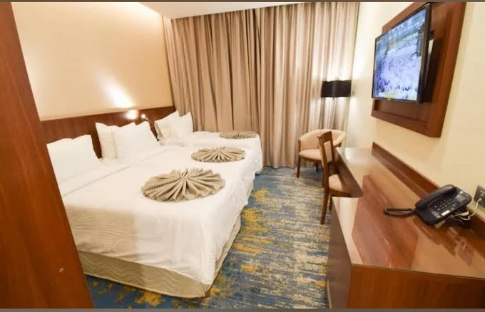 Triple Room
